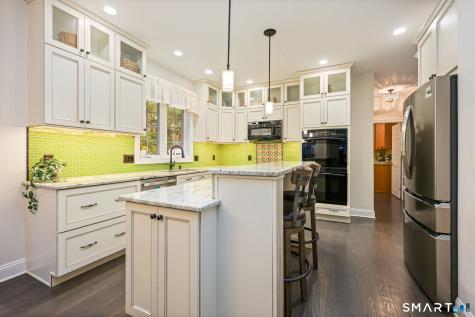 11 Balsam Circle Shelton CT 06484