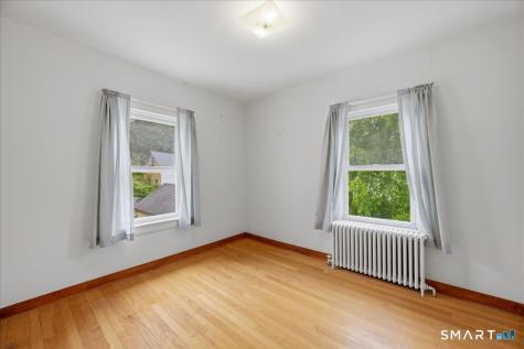 16 Main Street Essex CT 06442