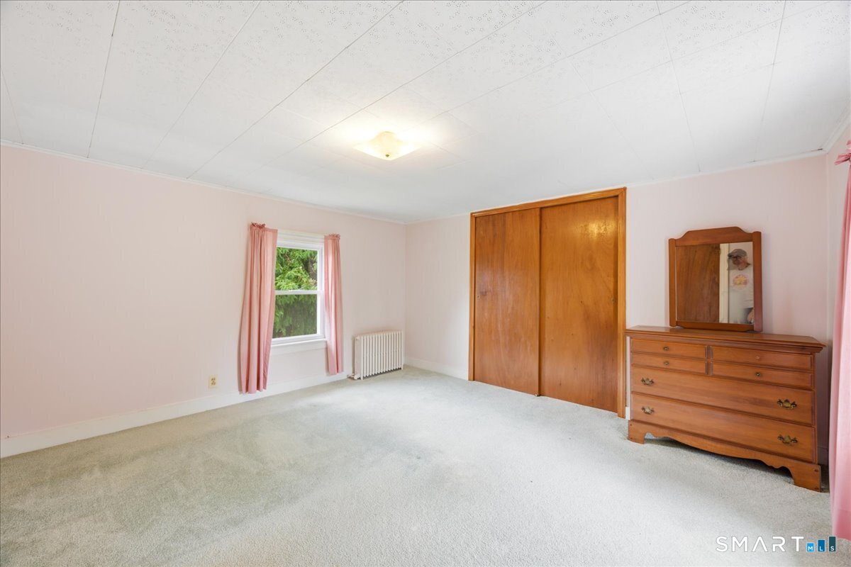 16 Main Street Essex CT 06442