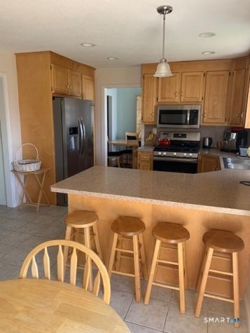 55 Alling Court Berlin CT 06037