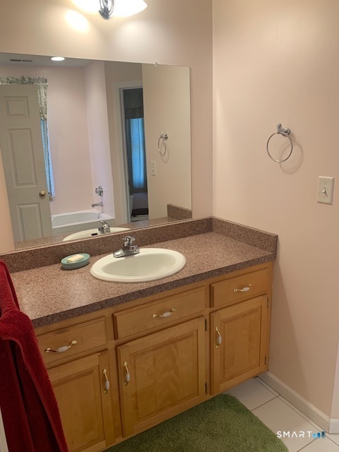 55 Alling Court Berlin CT 06037
