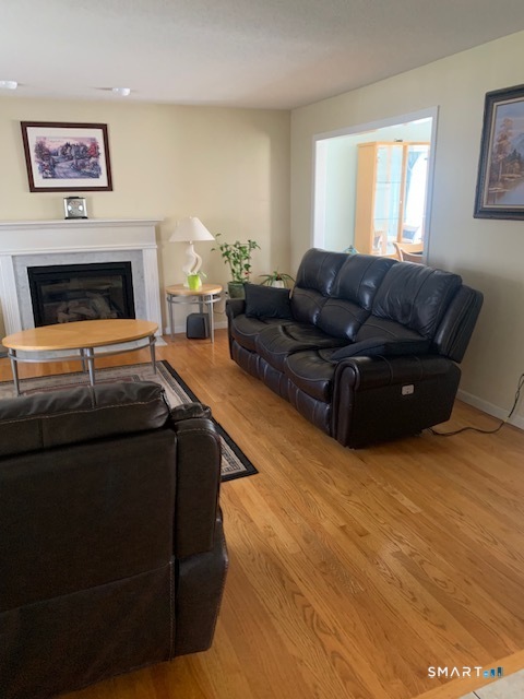 55 Alling Court Berlin CT 06037