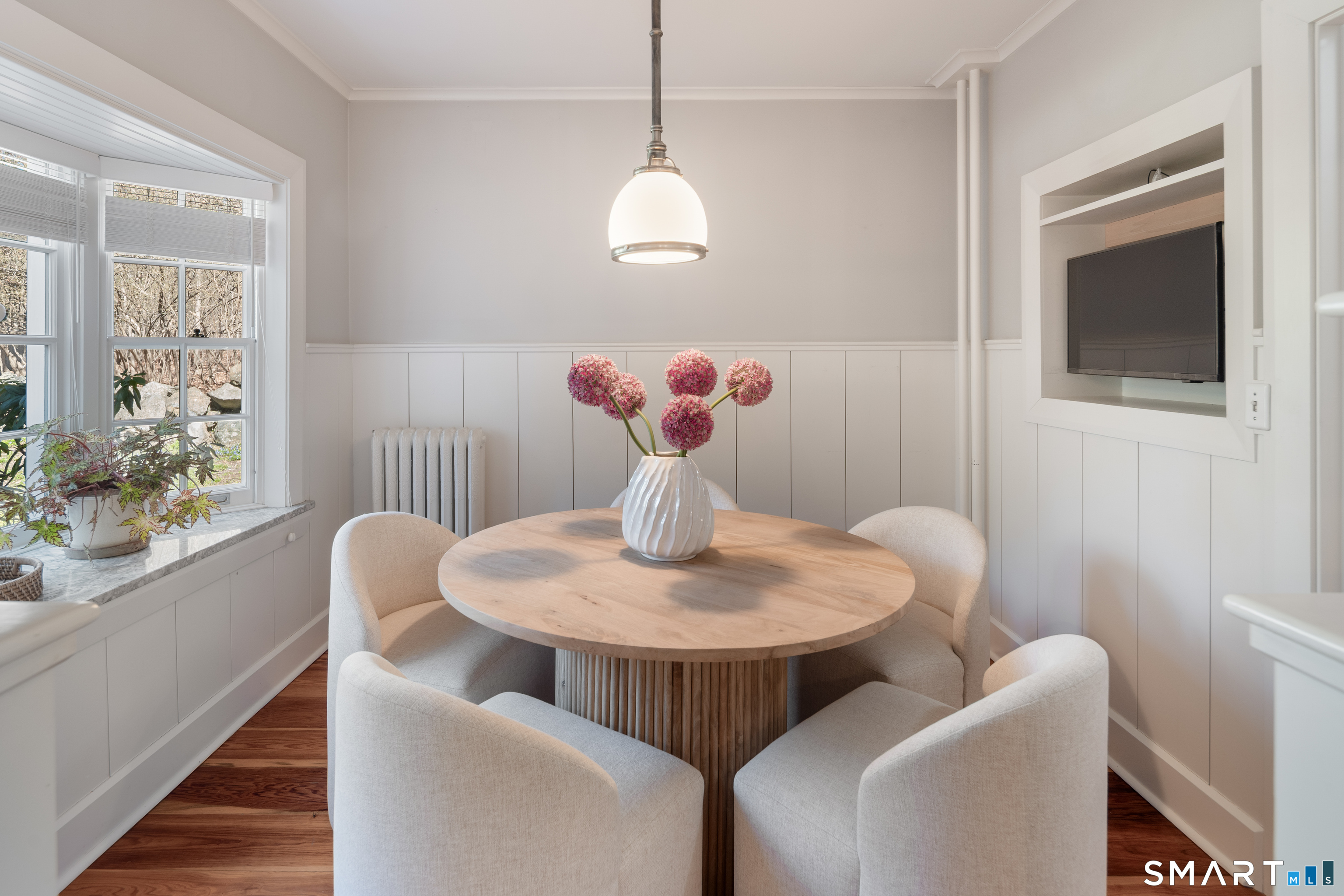 71 Saint Johns Place New Canaan CT 06840