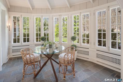 71 Saint Johns Place New Canaan CT 06840
