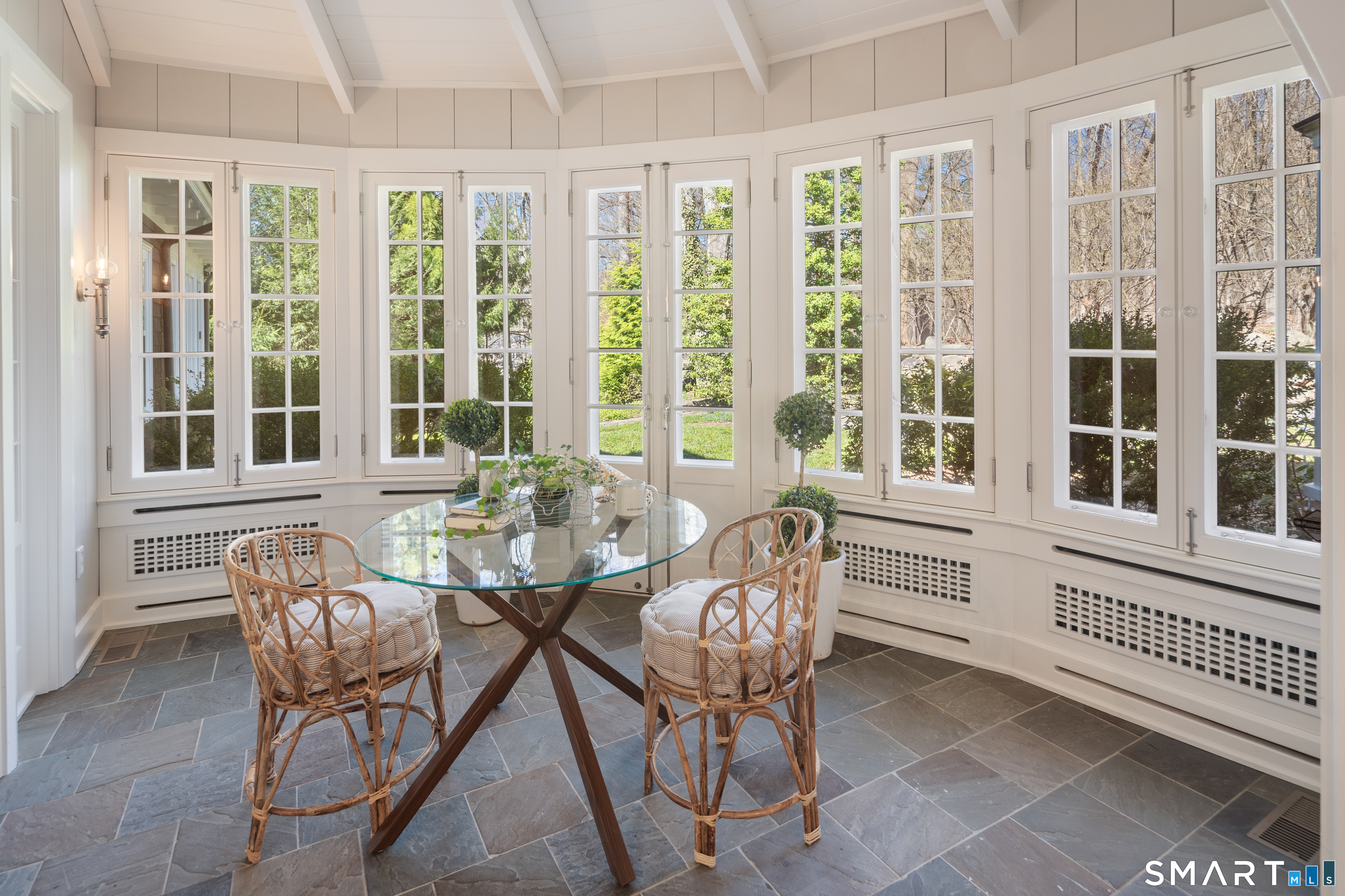 71 Saint Johns Place New Canaan CT 06840