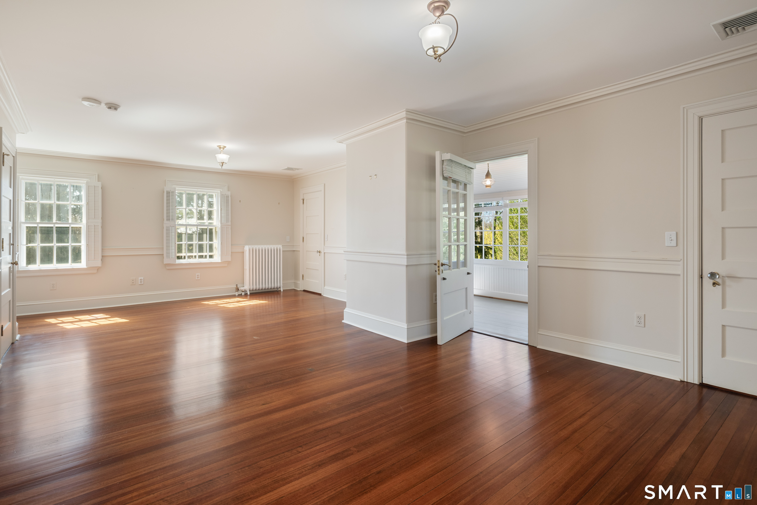 71 Saint Johns Place New Canaan CT 06840