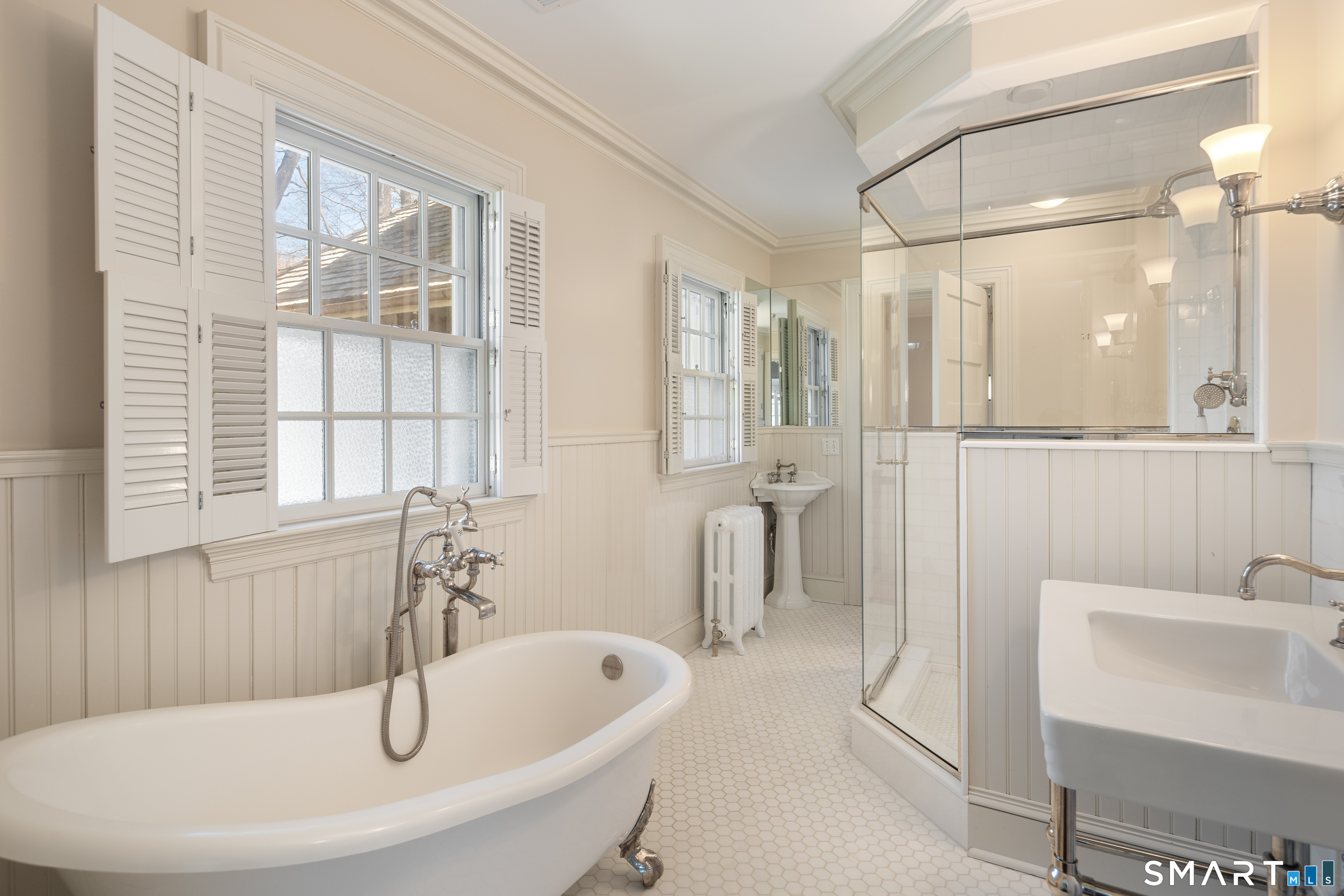 71 Saint Johns Place New Canaan CT 06840