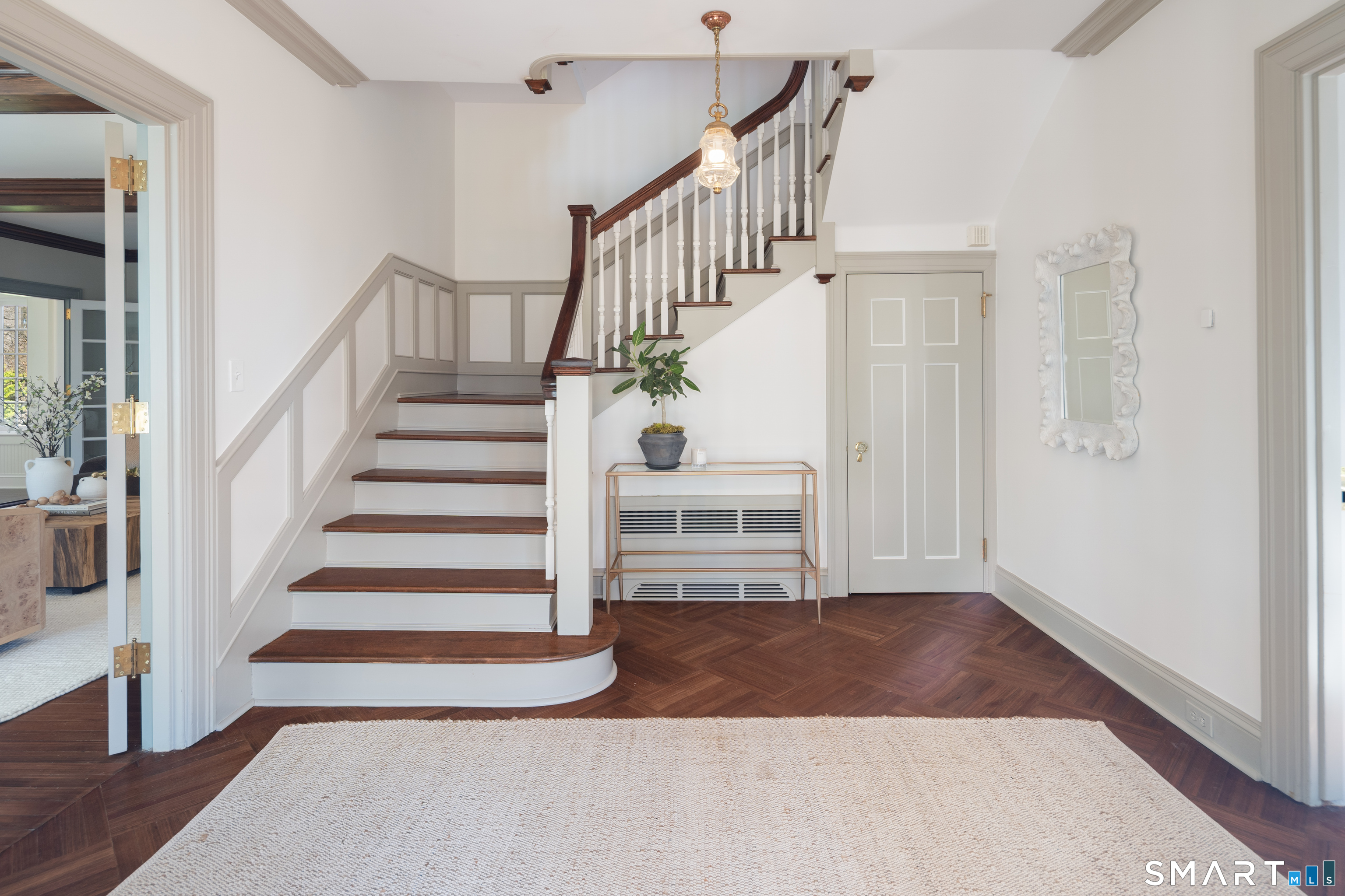71 Saint Johns Place New Canaan CT 06840