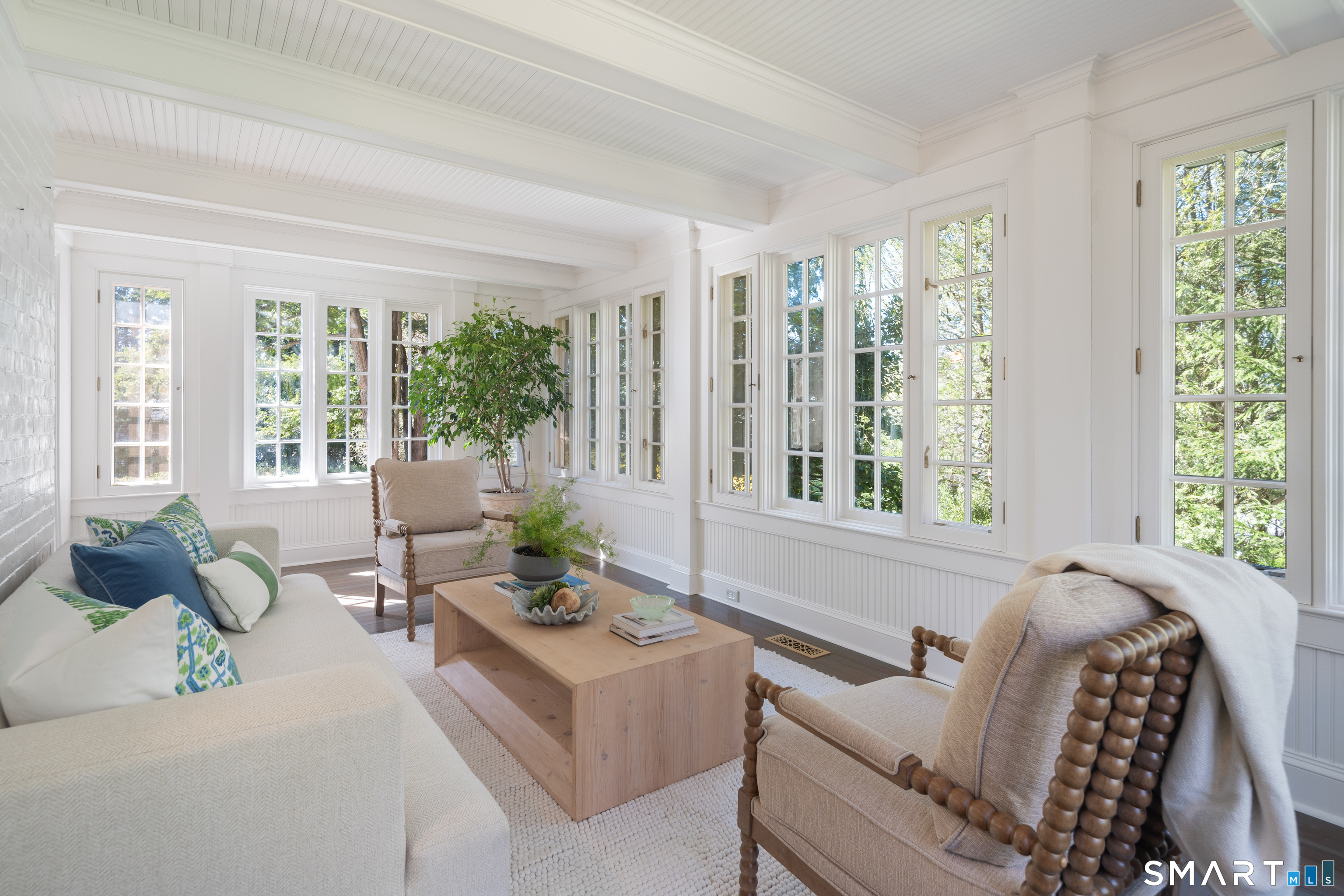 71 Saint Johns Place New Canaan CT 06840