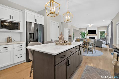 56 Stone House Lane Burlington CT 06013