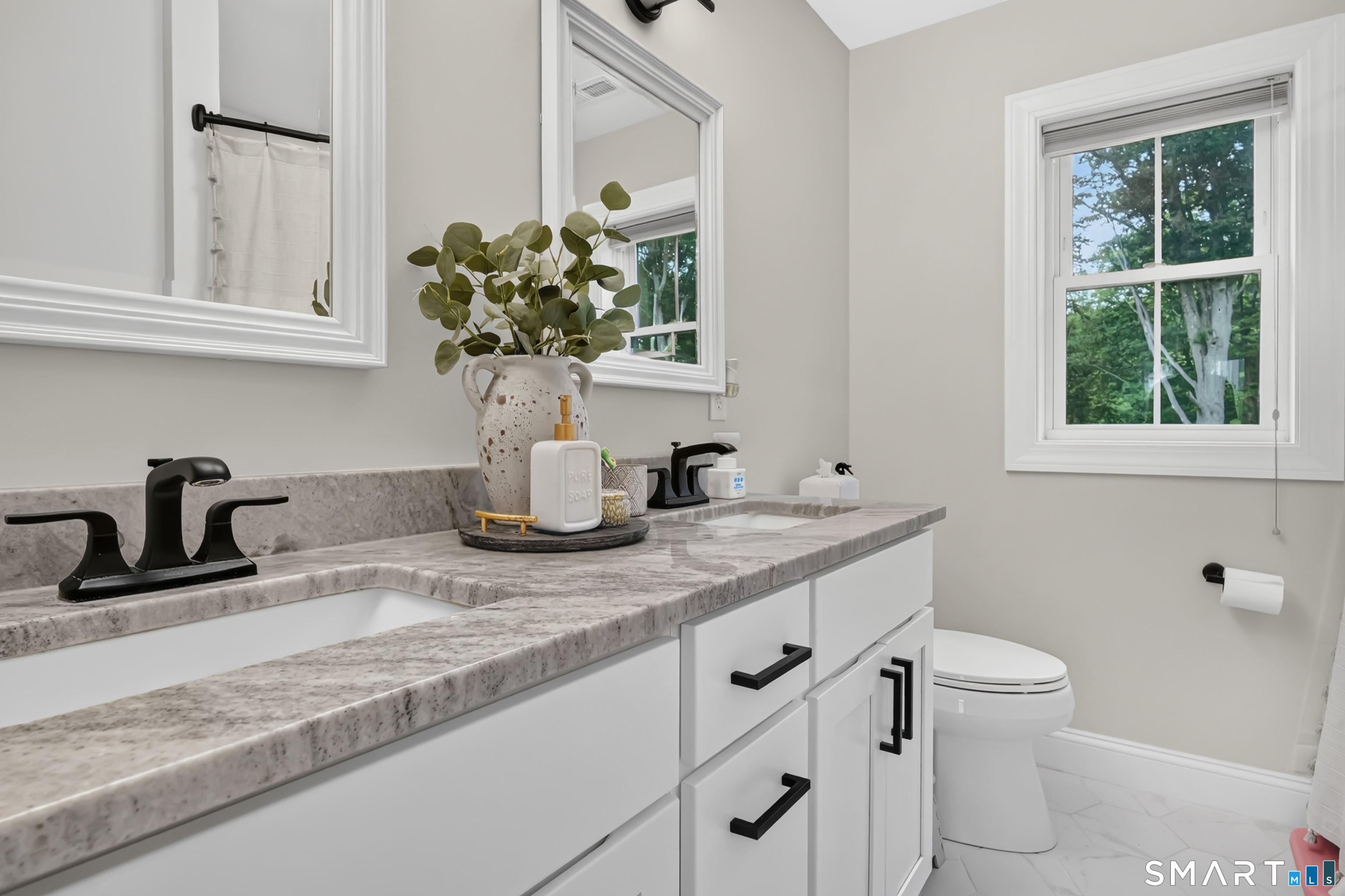 56 Stone House Lane Burlington CT 06013