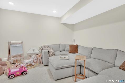 56 Stone House Lane Burlington CT 06013