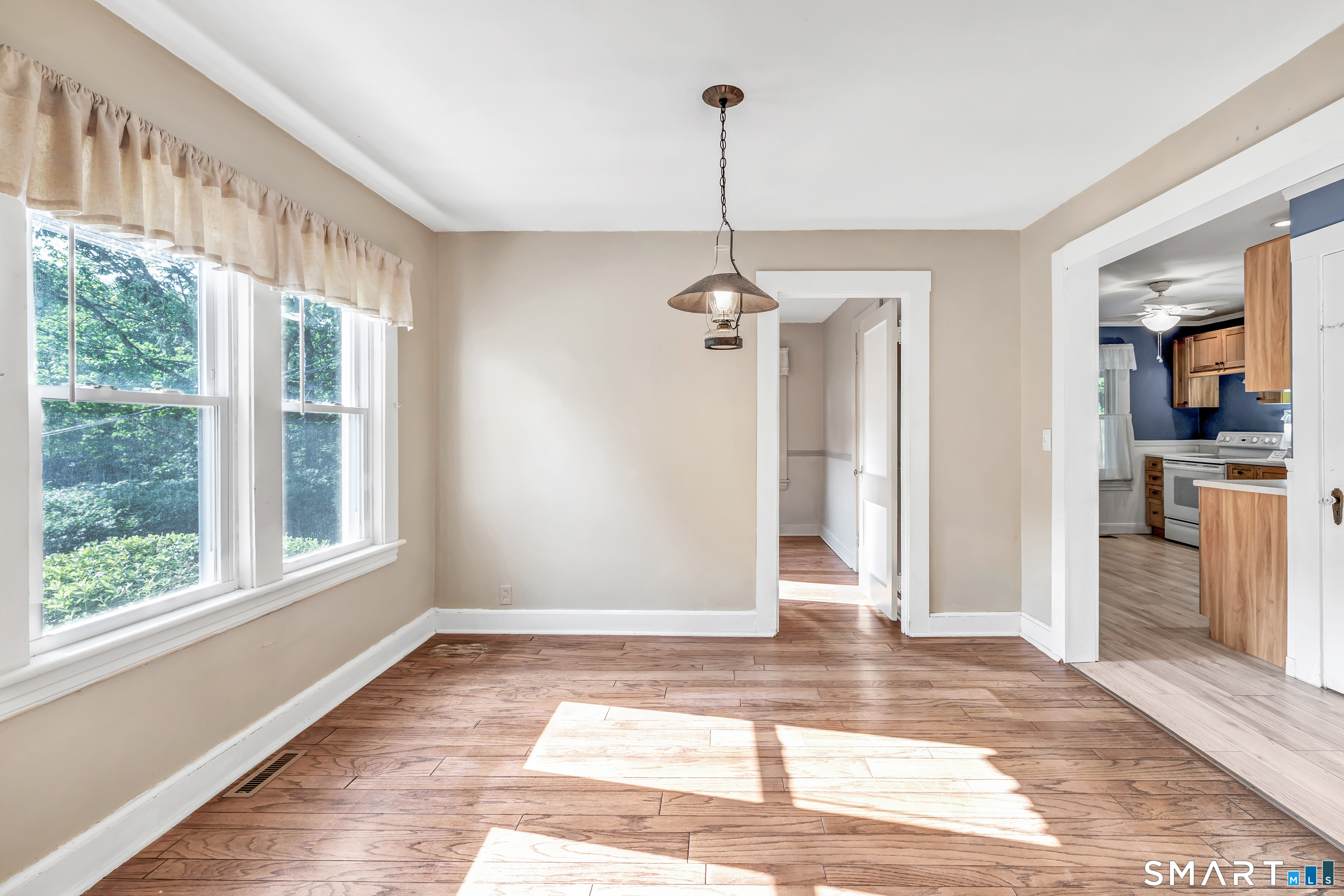 33 Emma Street Seymour CT 06483