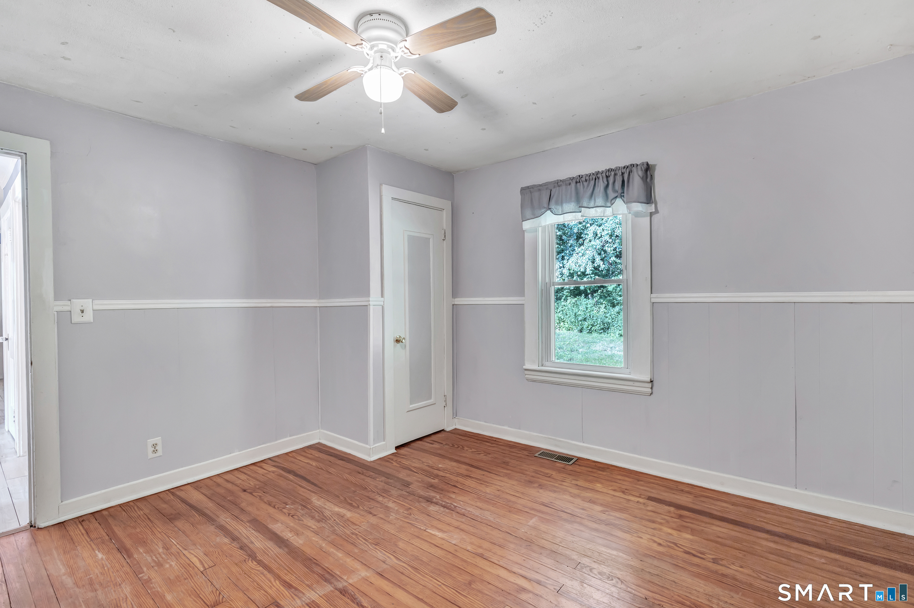 33 Emma Street Seymour CT 06483
