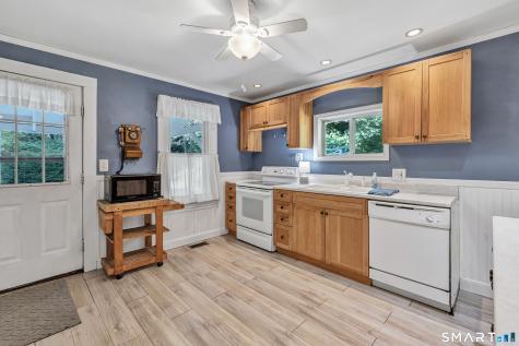 33 Emma Street Seymour CT 06483