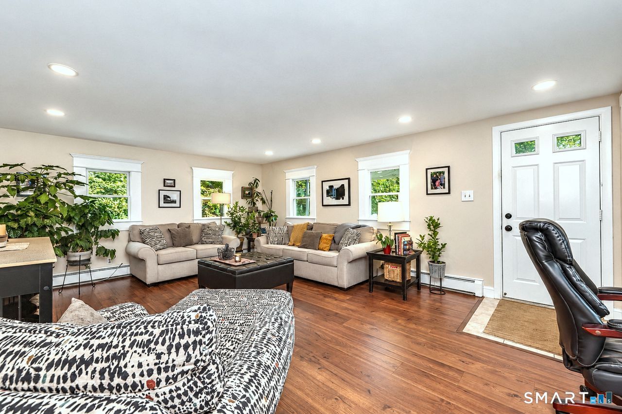 8 Southworth Street Deep River CT 06417