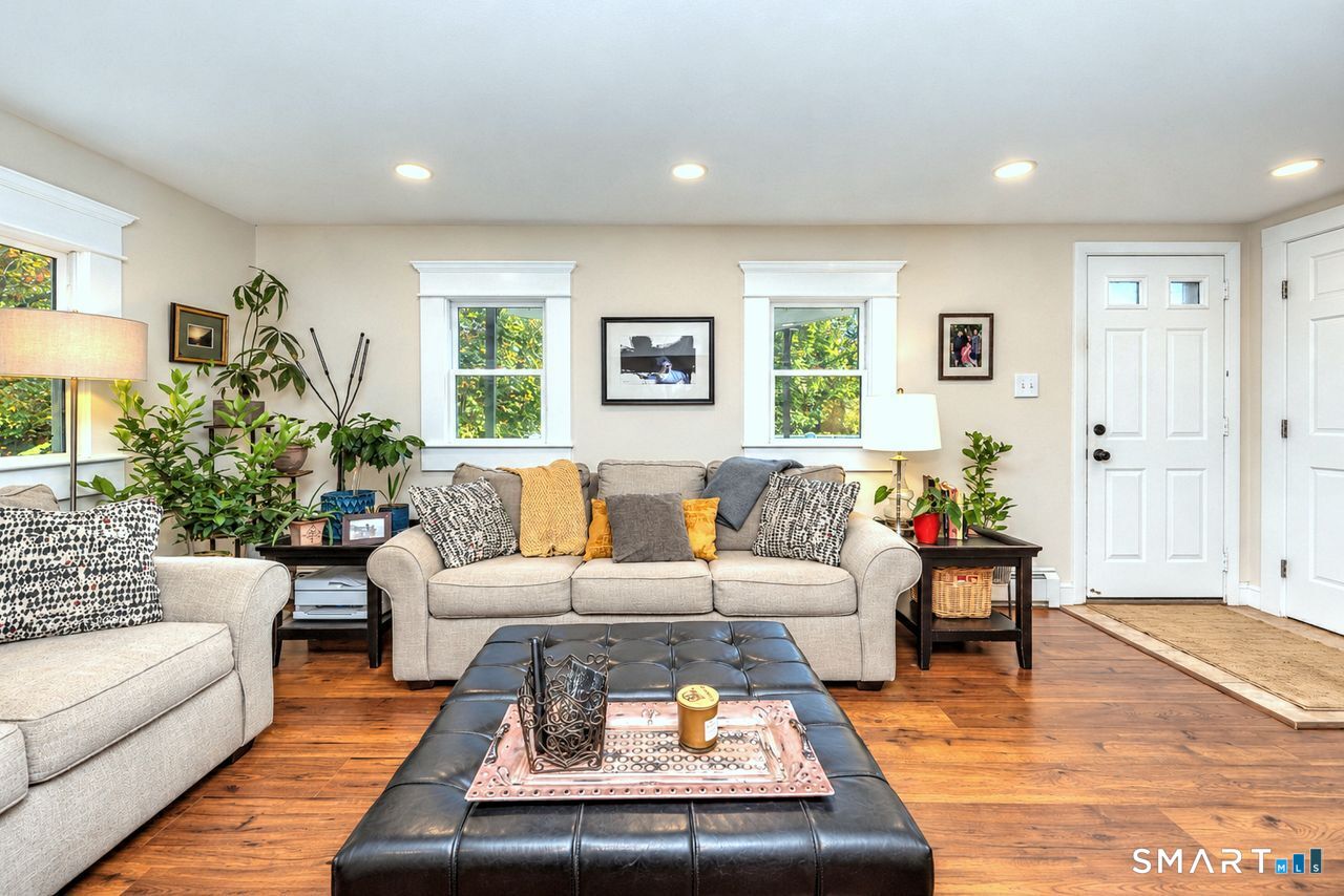 8 Southworth Street Deep River CT 06417