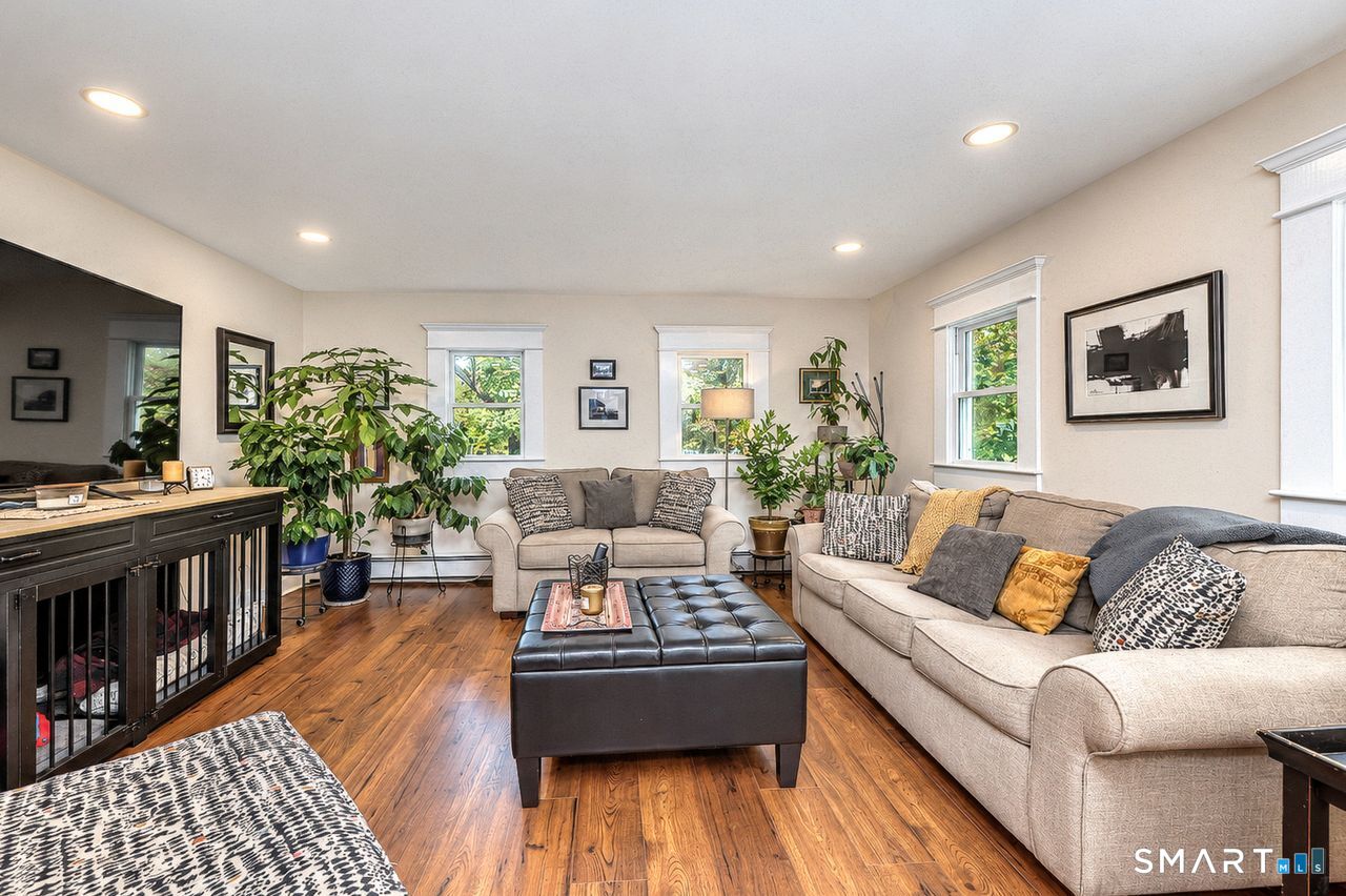8 Southworth Street Deep River CT 06417