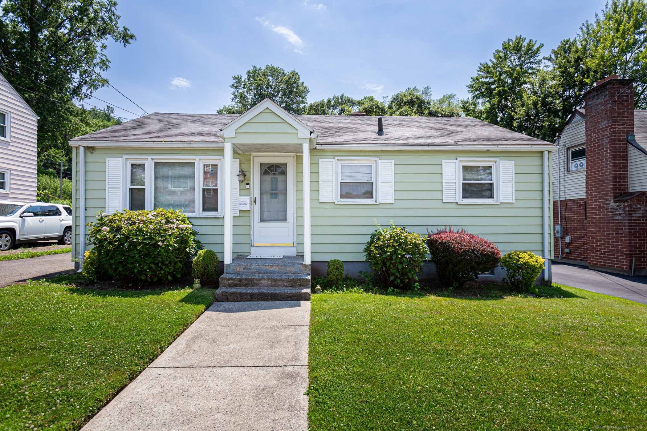 19 Marion Street Hartford CT 06106