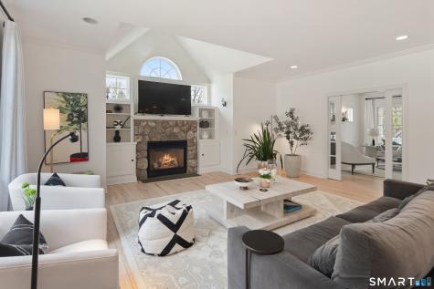 8 Kimberly Court Ridgefield CT 06877