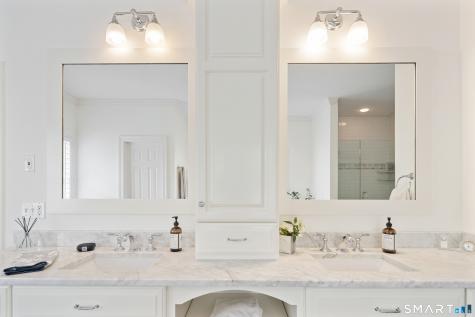 8 Kimberly Court Ridgefield CT 06877