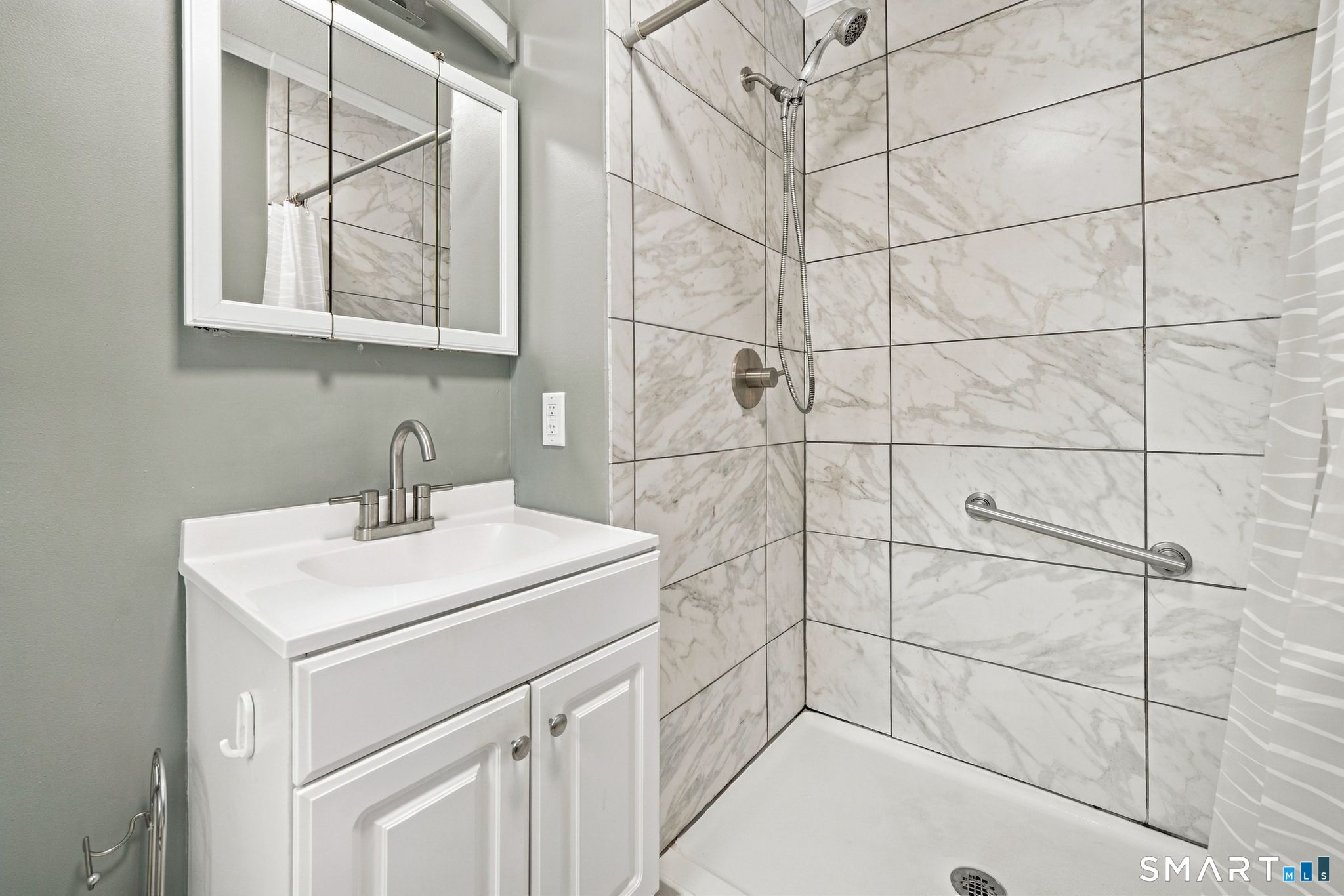 115 Kingston Drive East Hartford CT 06118