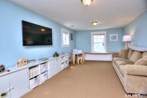 7 Heusted Drive Greenwich CT 06870