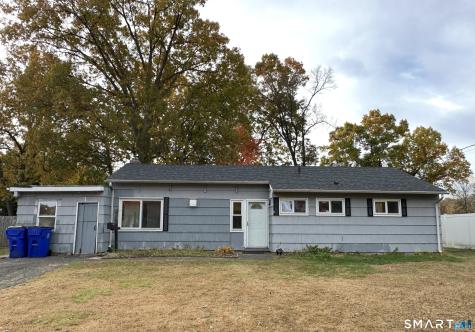 265 Green Manor Terrace Windsor Locks CT 06096