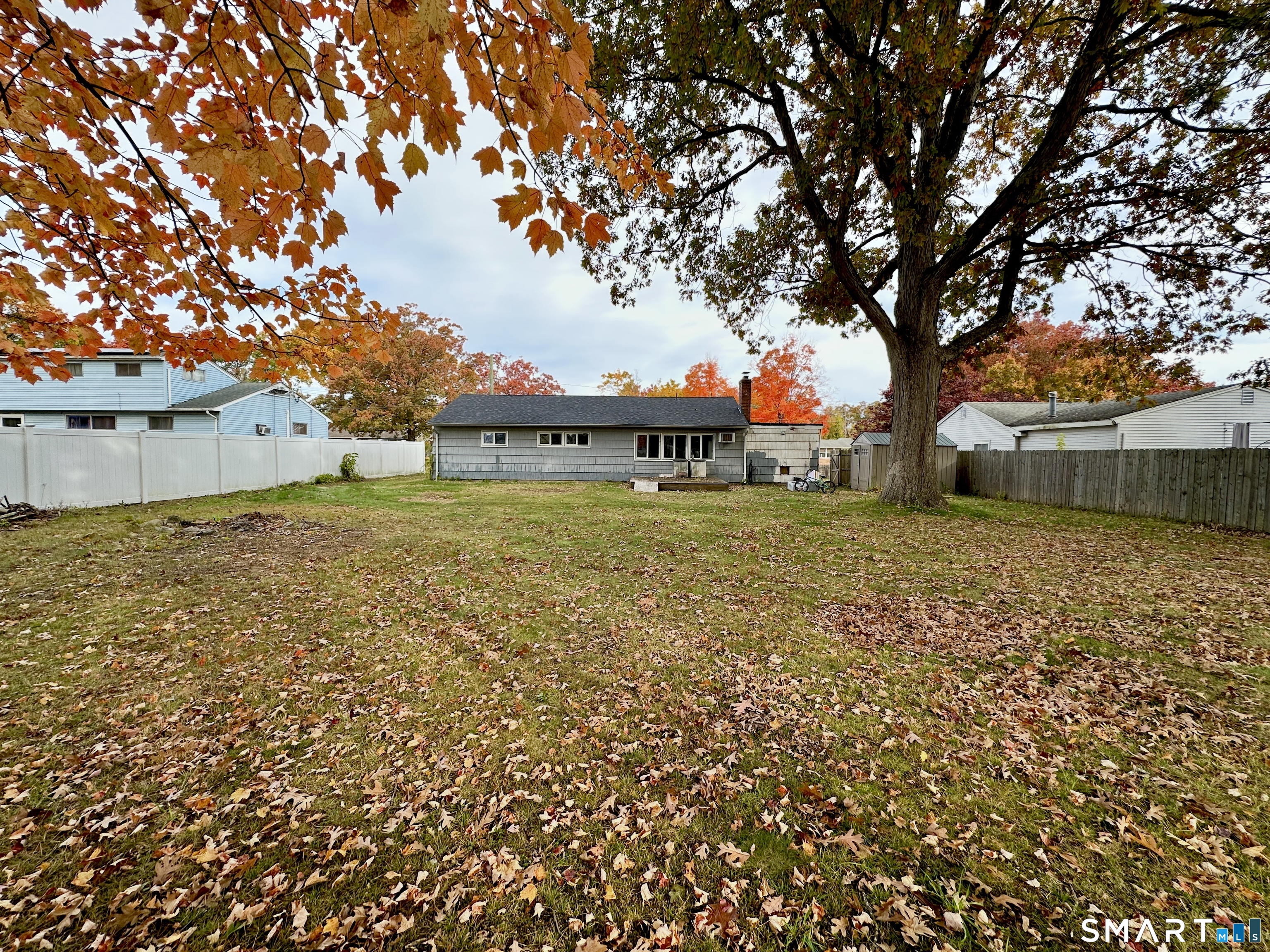 265 Green Manor Terrace Windsor Locks CT 06096