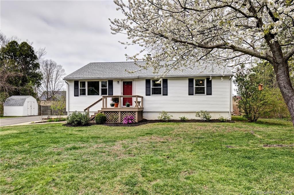 35 Joyce Street Guilford CT 06437