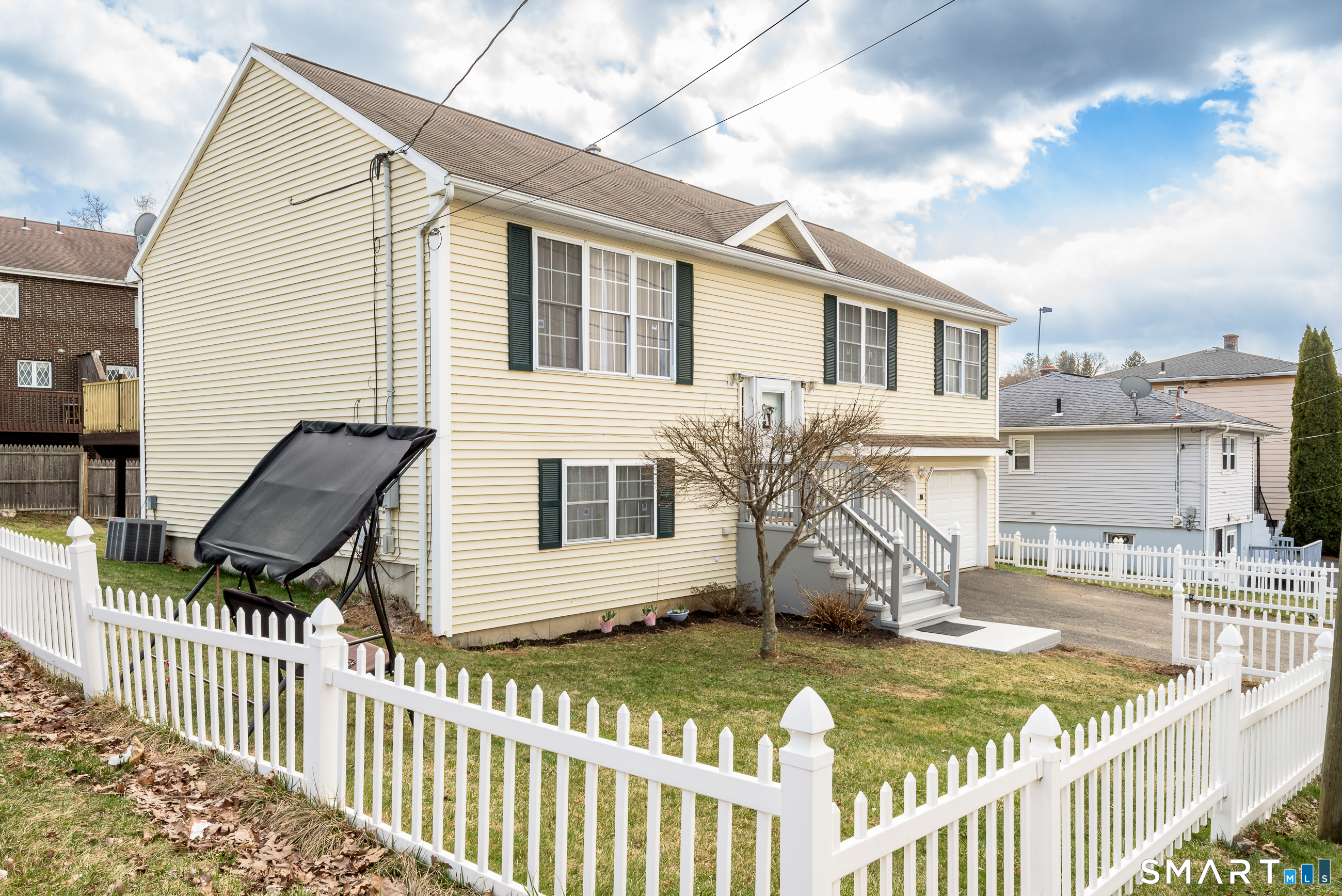 239 Fairfield Avenue Waterbury CT 06708