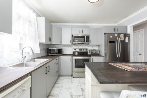 239 Fairfield Avenue Waterbury CT 06708