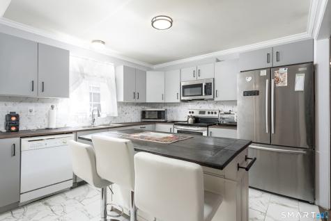 239 Fairfield Avenue Waterbury CT 06708