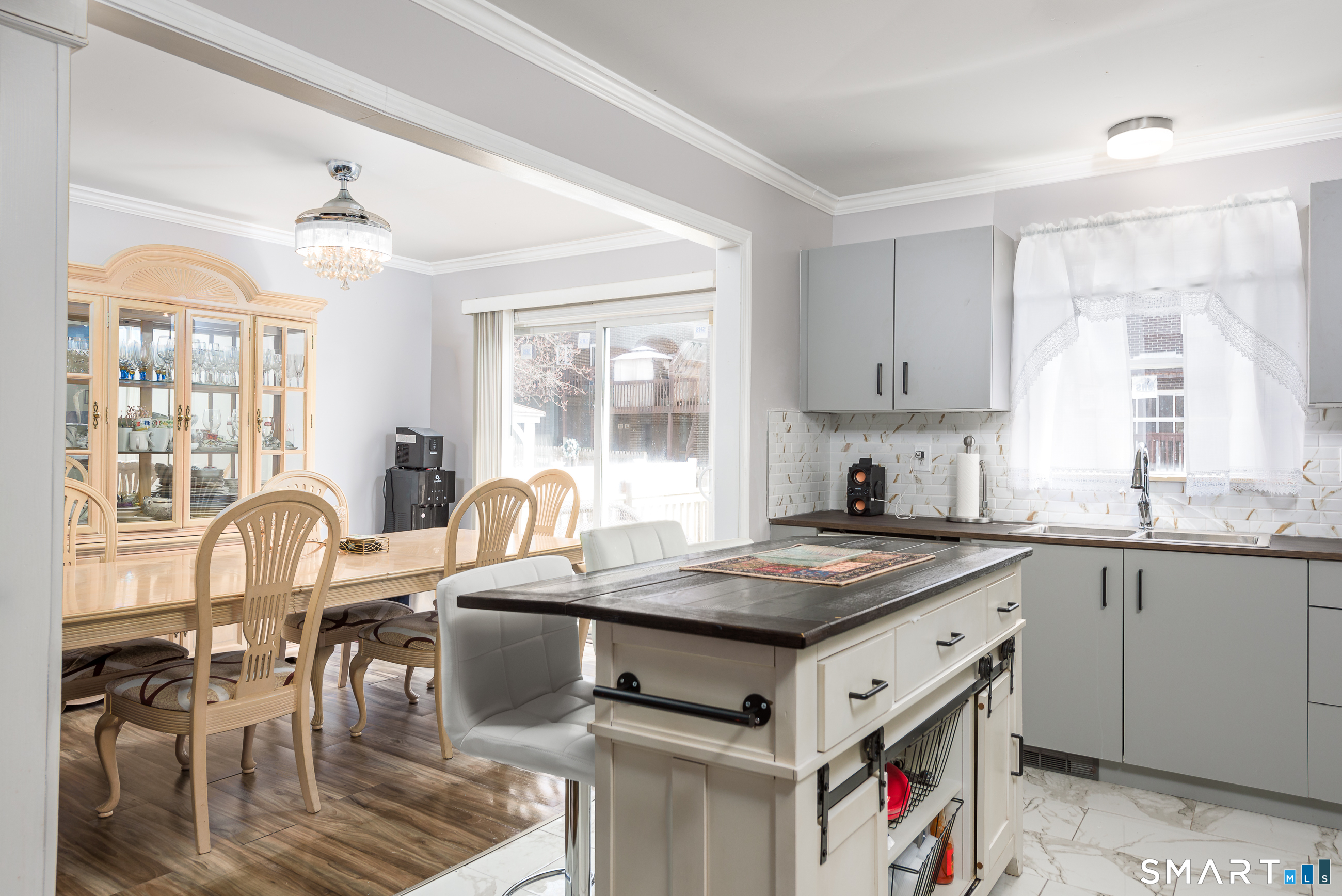 239 Fairfield Avenue Waterbury CT 06708