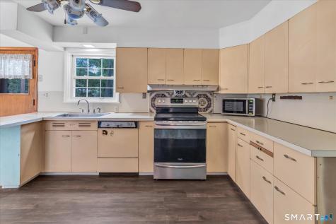 109 Woolsley Avenue Trumbull CT 06611
