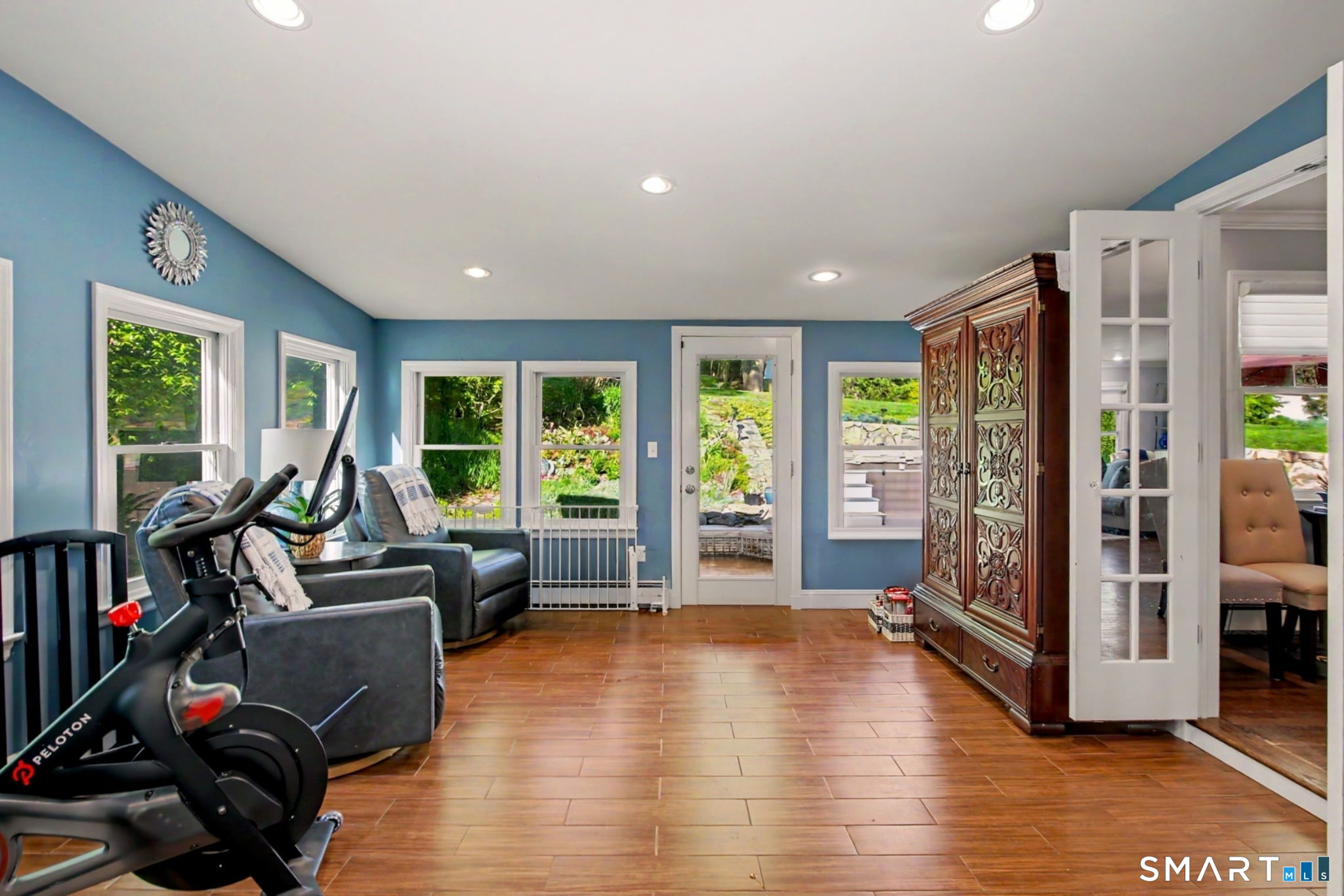 118 Davenport Ridge Lane Stamford CT 06903
