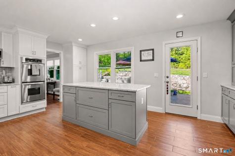 118 Davenport Ridge Lane Stamford CT 06903