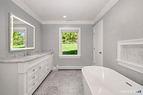 118 Davenport Ridge Lane Stamford CT 06903