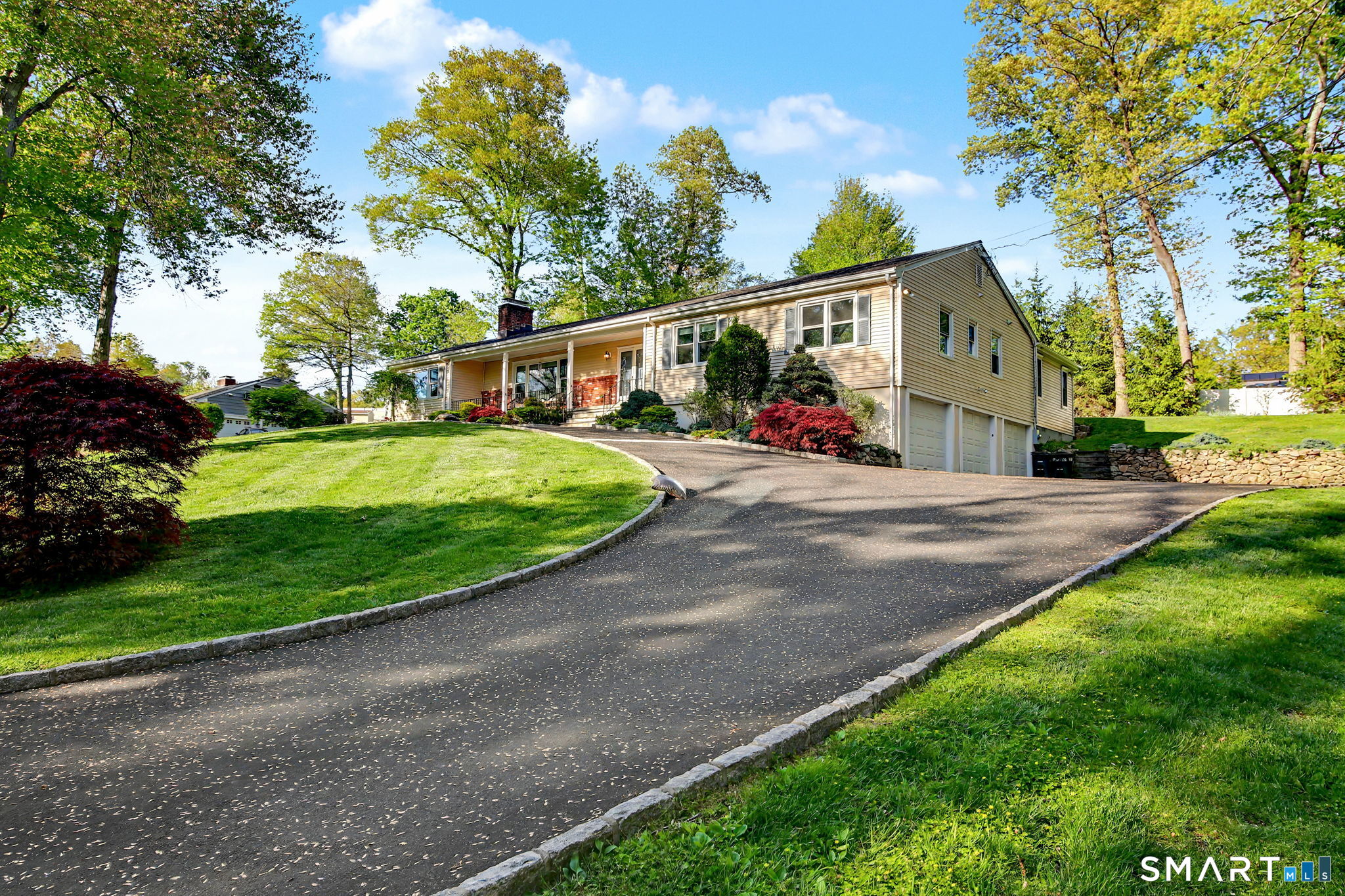 118 Davenport Ridge Lane Stamford CT 06903
