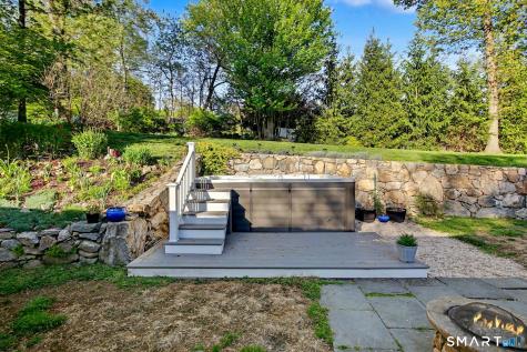 118 Davenport Ridge Lane Stamford CT 06903