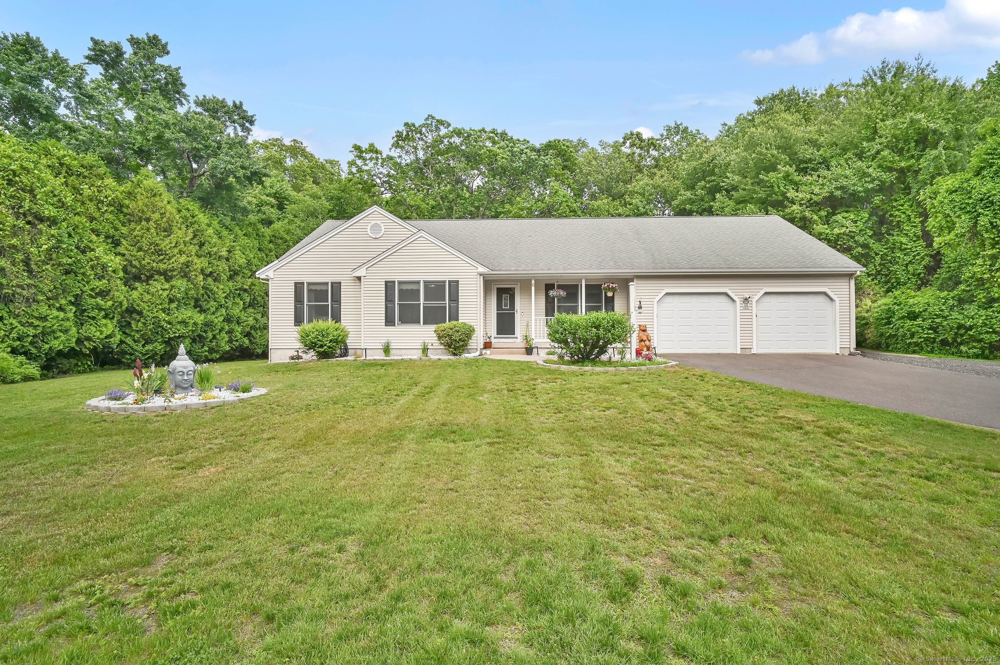 10 Oldefield Farms Enfield CT 06082