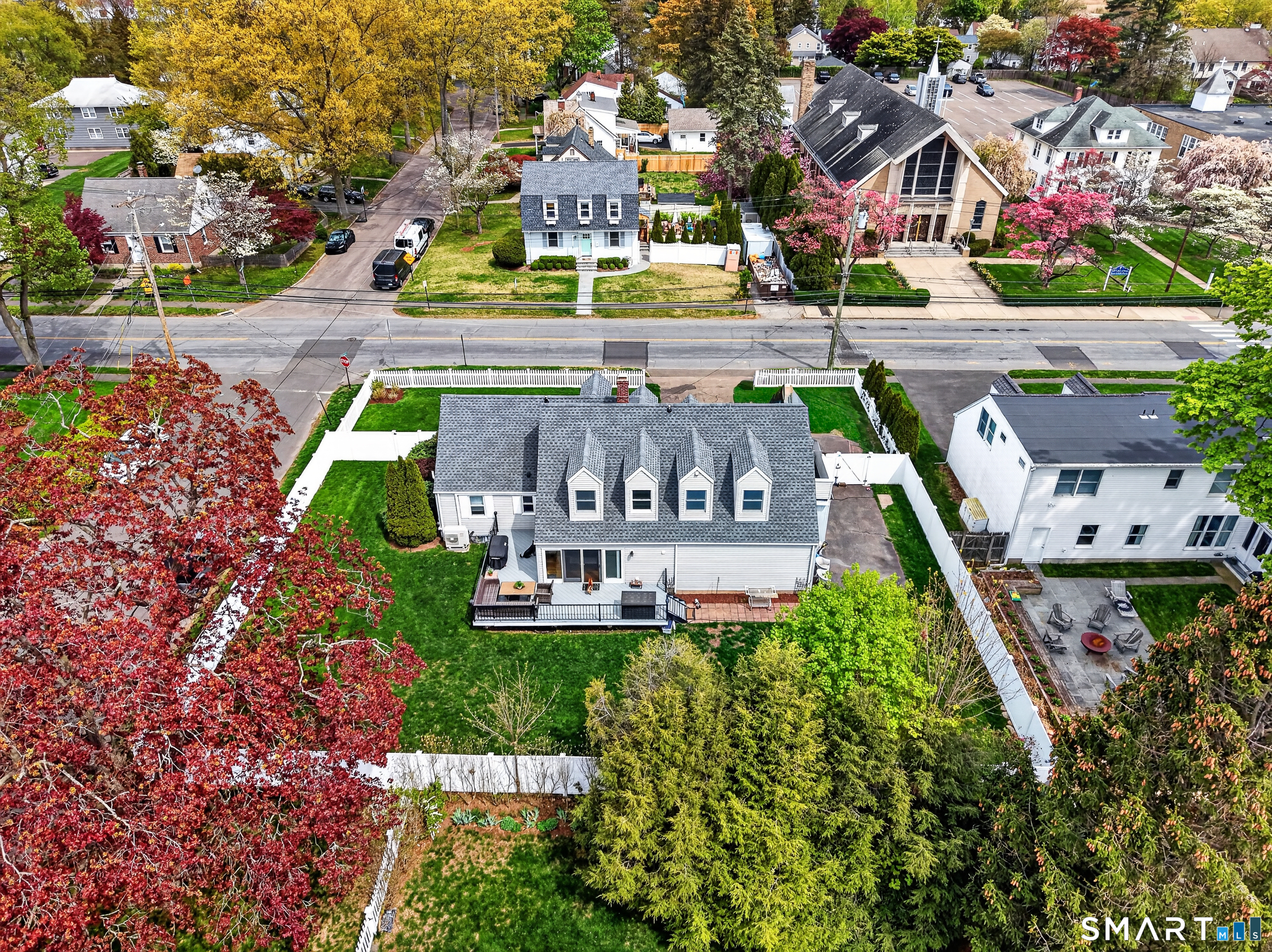 120 South Pine Creek Road Fairfield CT 06824
