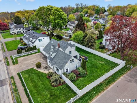 120 South Pine Creek Road Fairfield CT 06824