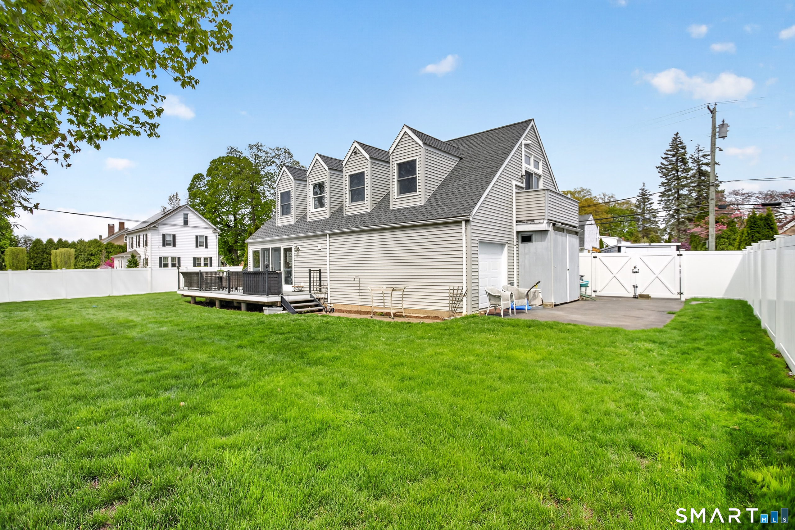 120 South Pine Creek Road Fairfield CT 06824