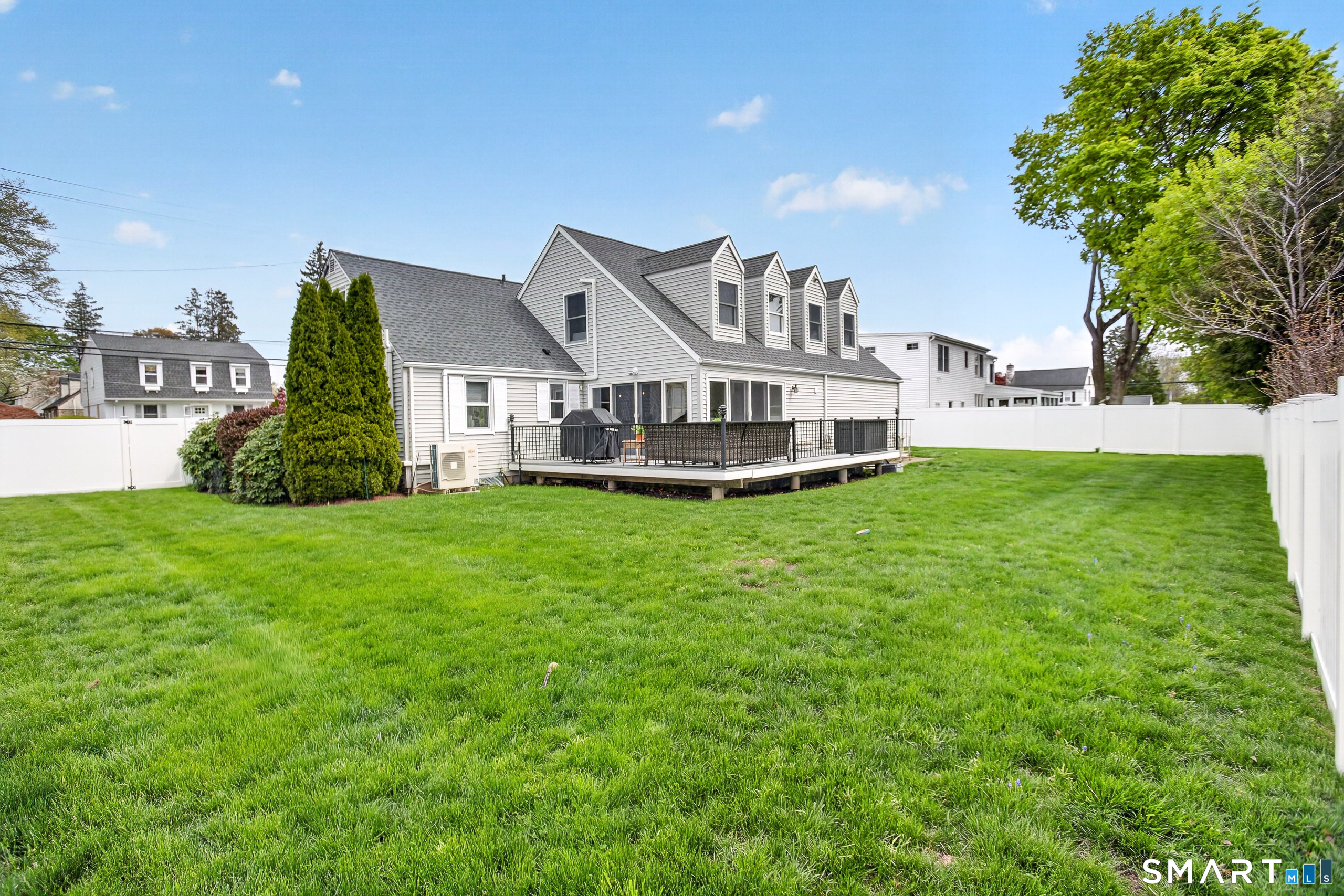 120 South Pine Creek Road Fairfield CT 06824