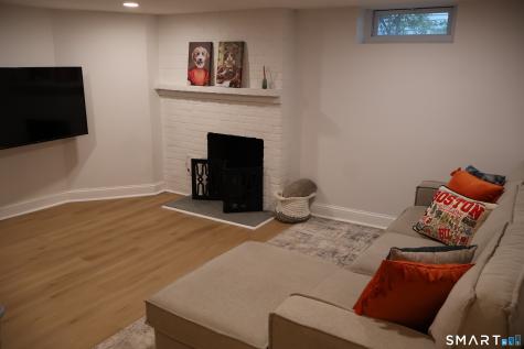 120 Robin Road West Hartford CT 06119
