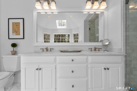 8 Maplewood Lane Wilton CT 06897