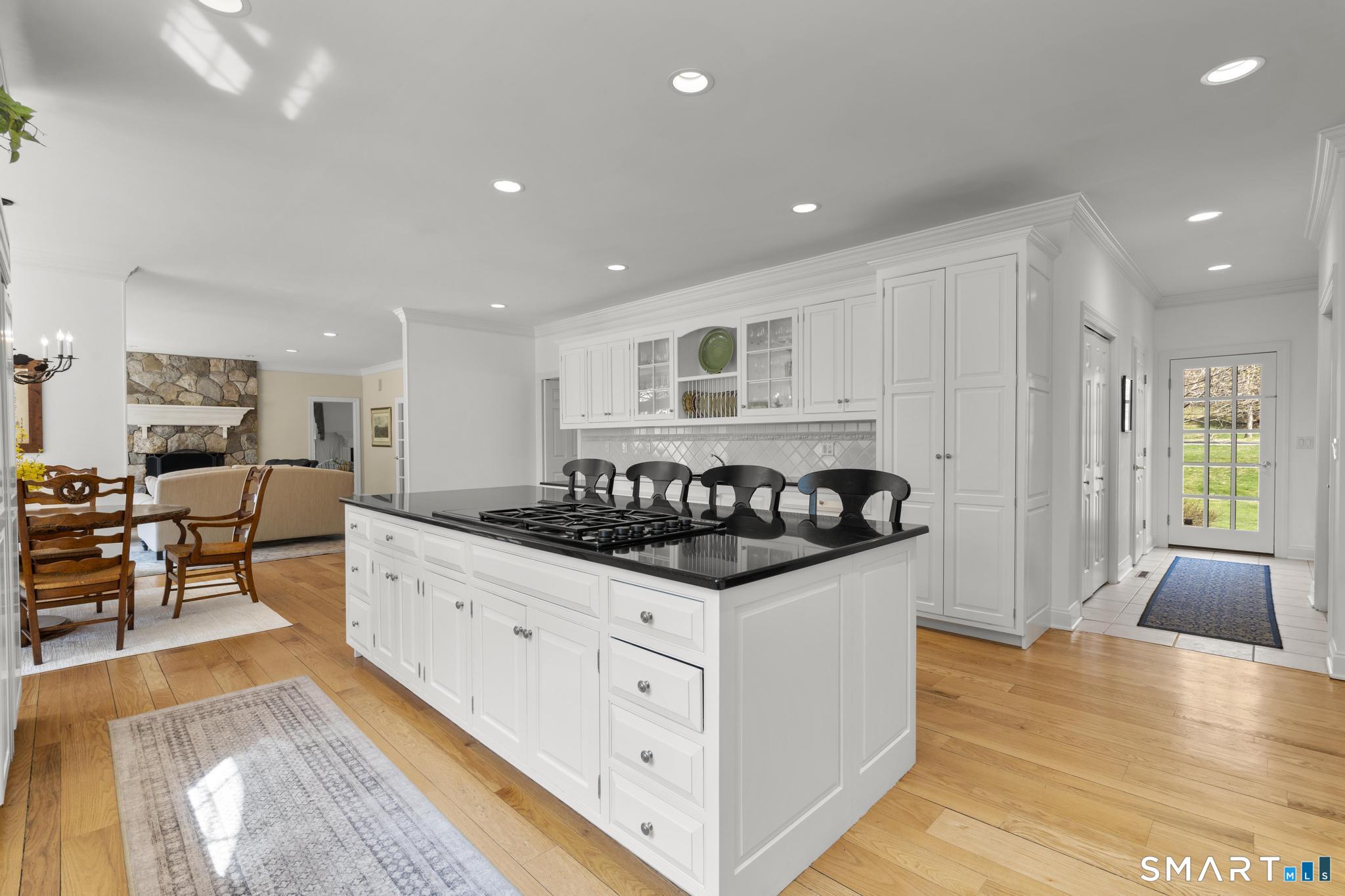 8 Maplewood Lane Wilton CT 06897