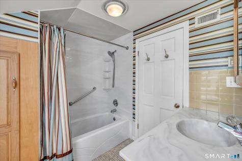 495 Ridge Road Middletown CT 06457