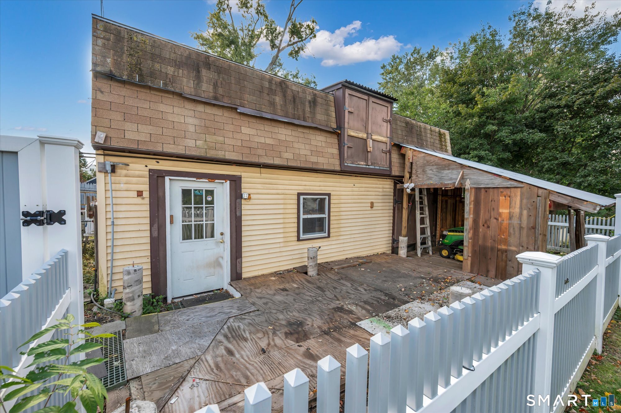 495 Ridge Road Middletown CT 06457